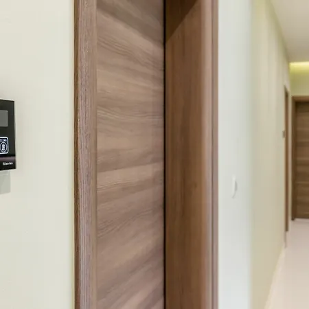 Lagaria Palace Apartment *